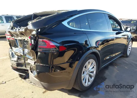 2021 Tesla Model X Long Range Dual Motor All-Wheel Drive/Long Range Plus Dual Motor All-Wheel Drive from USA, damaged, VIN 5YJXCBE20MF320552